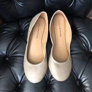 Lucky Brand size 9 flats